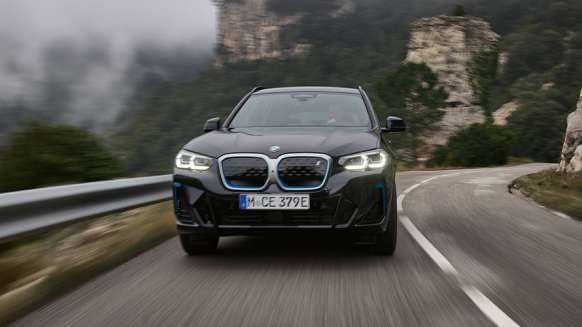 BMW ix3 2025