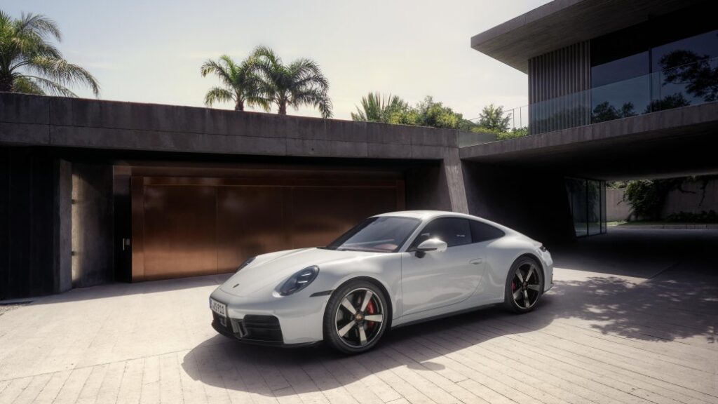 2025 Porsche 911 Carrera S